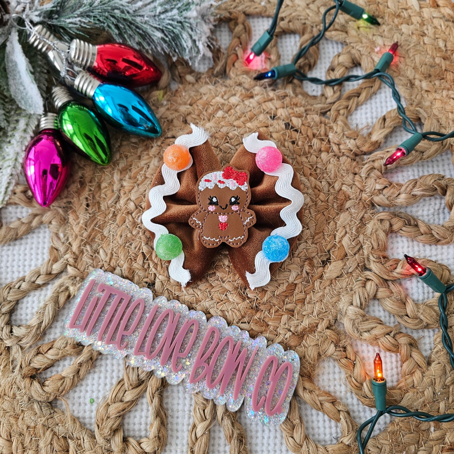 Gingerbread Gumdrops (Feltie Included)